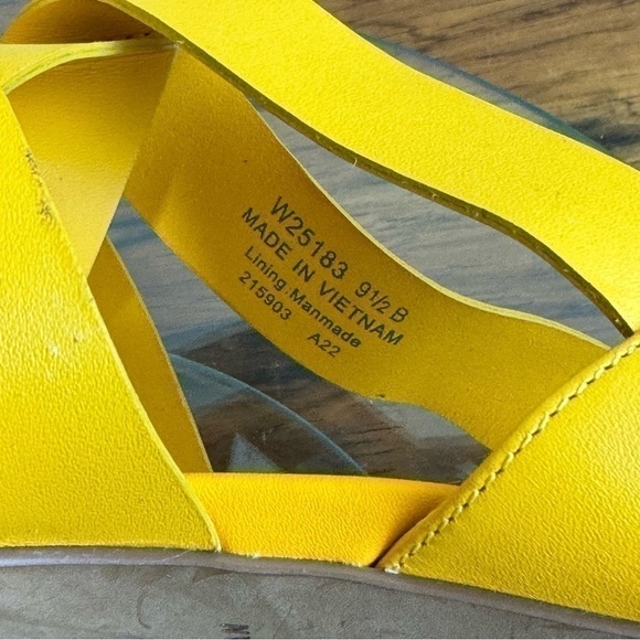 Cole Haan Jamie Block Heel Sandals Orange Leather - Picture 8 of 13